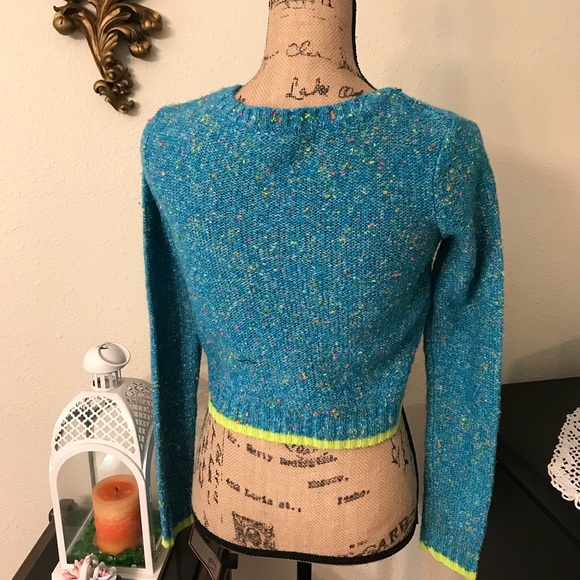 ⭐️Cropped Sweater!⭐️ - Picture 3 of 5